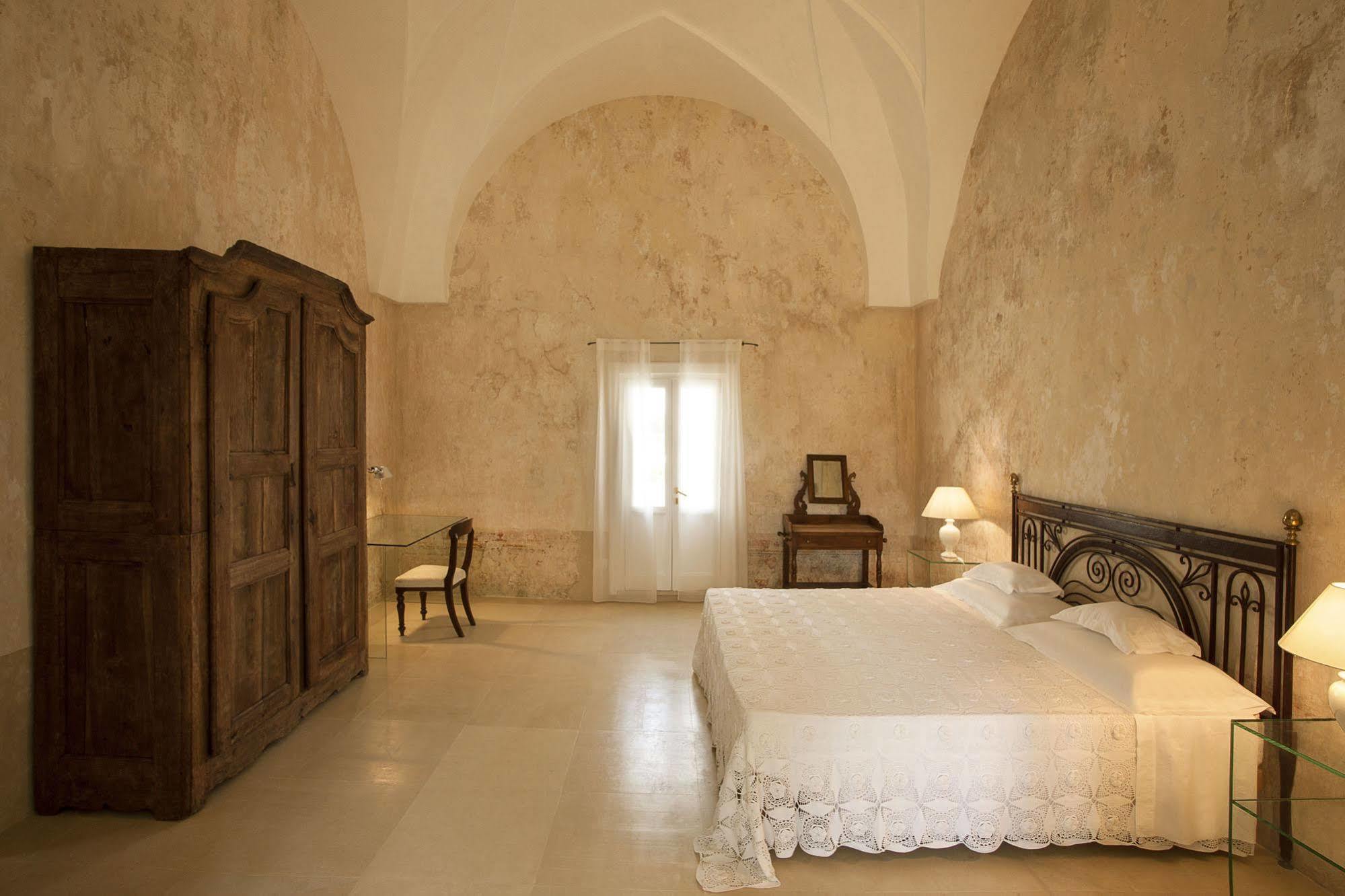 Critabianca - Masseria In Salento クトロフィアーノ エクステリア 写真