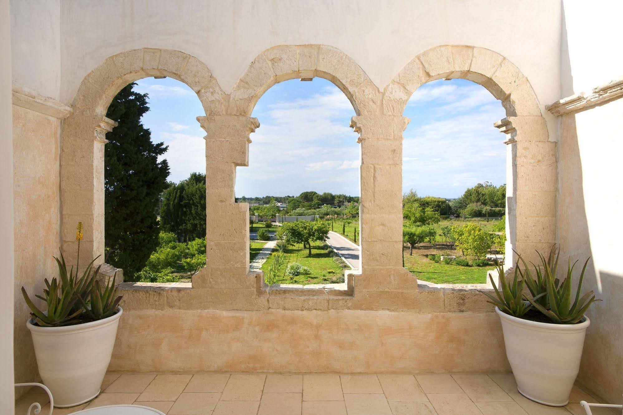 Critabianca - Masseria In Salento クトロフィアーノ エクステリア 写真