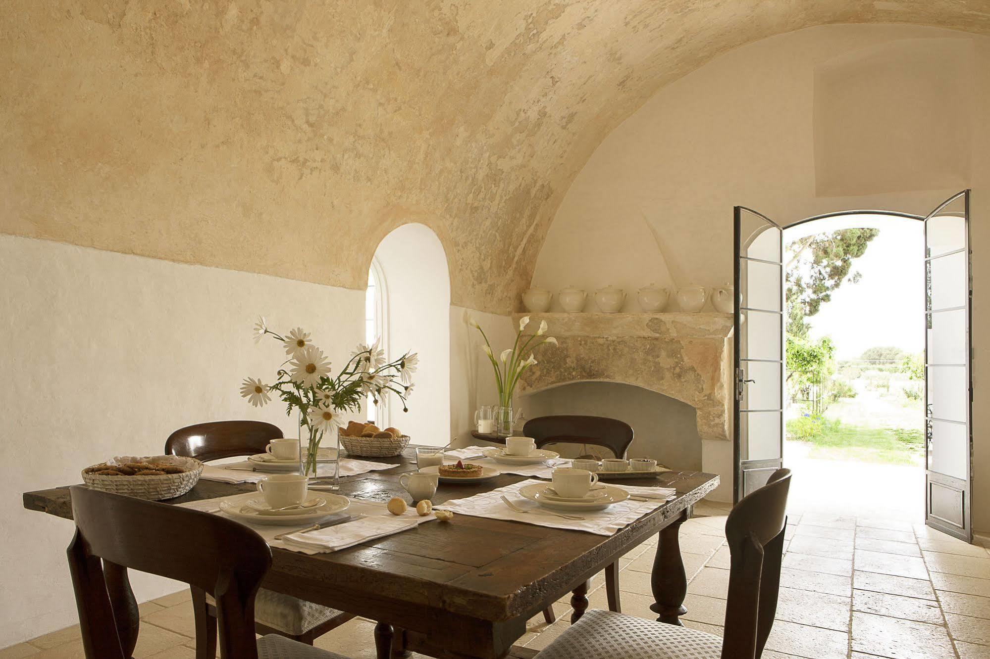 Critabianca - Masseria In Salento クトロフィアーノ エクステリア 写真