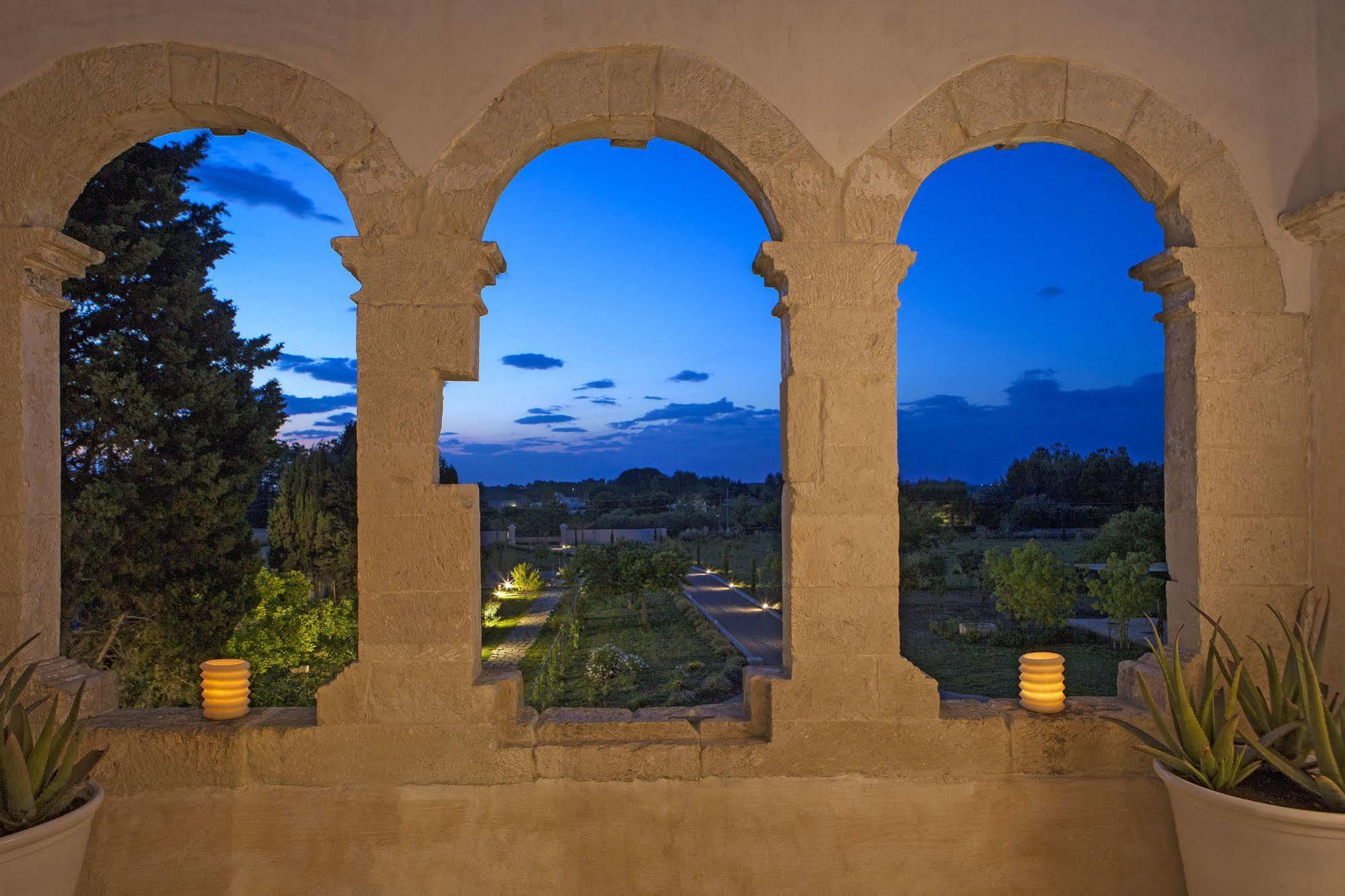 Critabianca - Masseria In Salento クトロフィアーノ エクステリア 写真